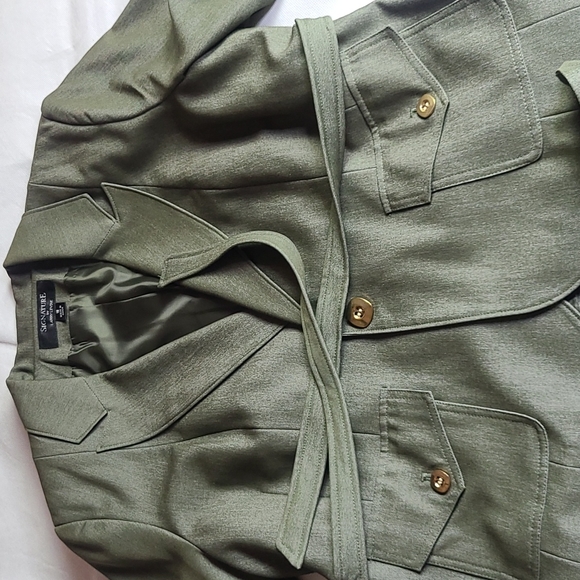 Ladies Pants Suit - Picture 2 of 10